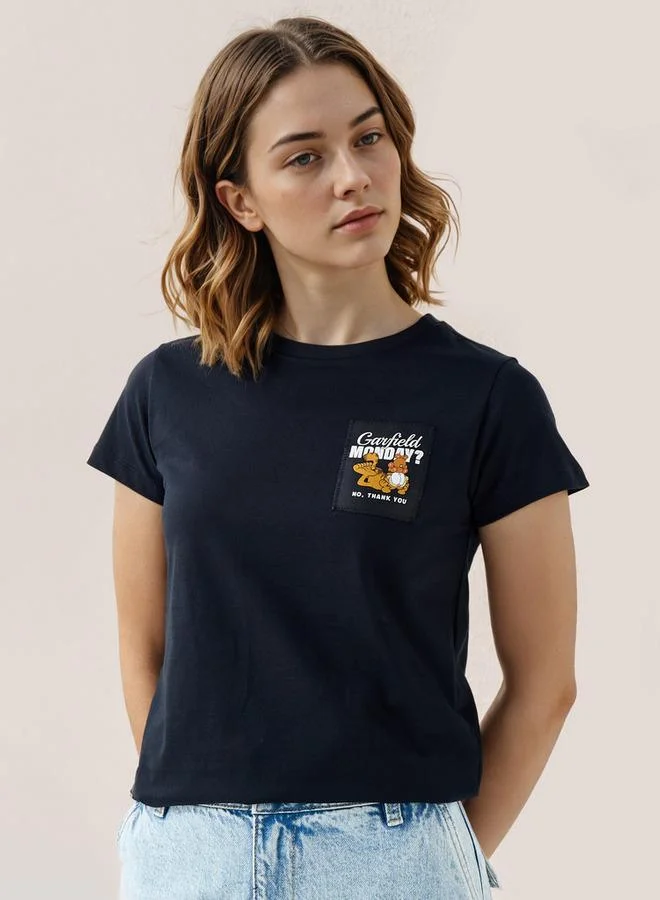 SP Characters Garfield Embroidered T-shirt